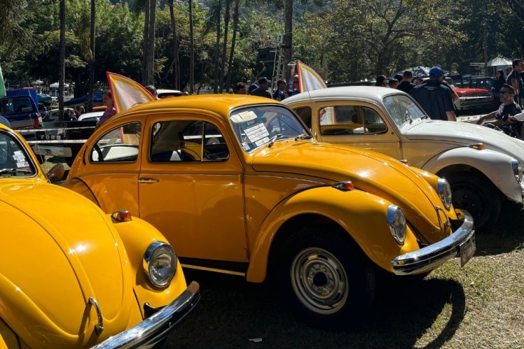 Stand de exposição da ZF na EBAA 2024