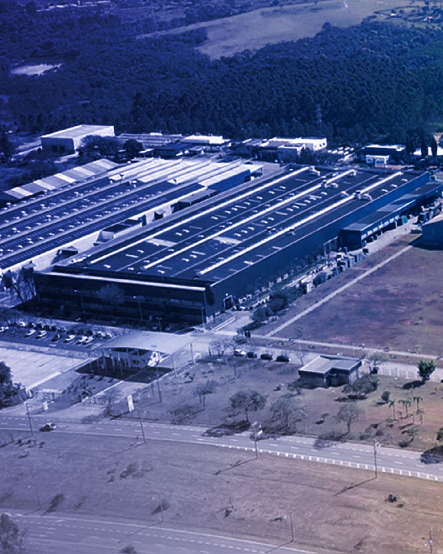Em 1958, o Brasil recebia a primeira unidade do Grupo ZF fora da Alemanha.