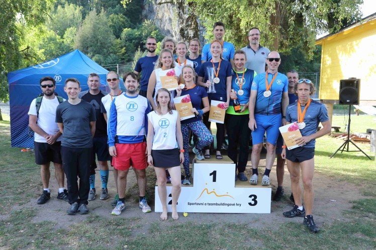 Slavnostní předání cen po akci ZF