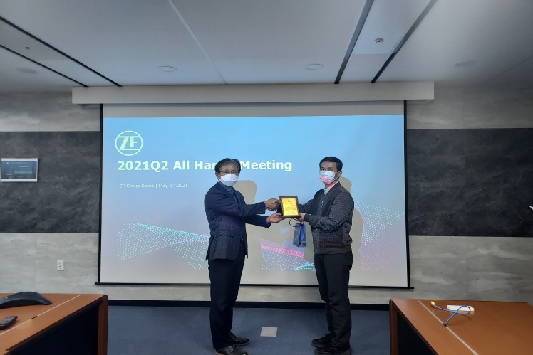 Y2021 Q2  장기근속자 포상식