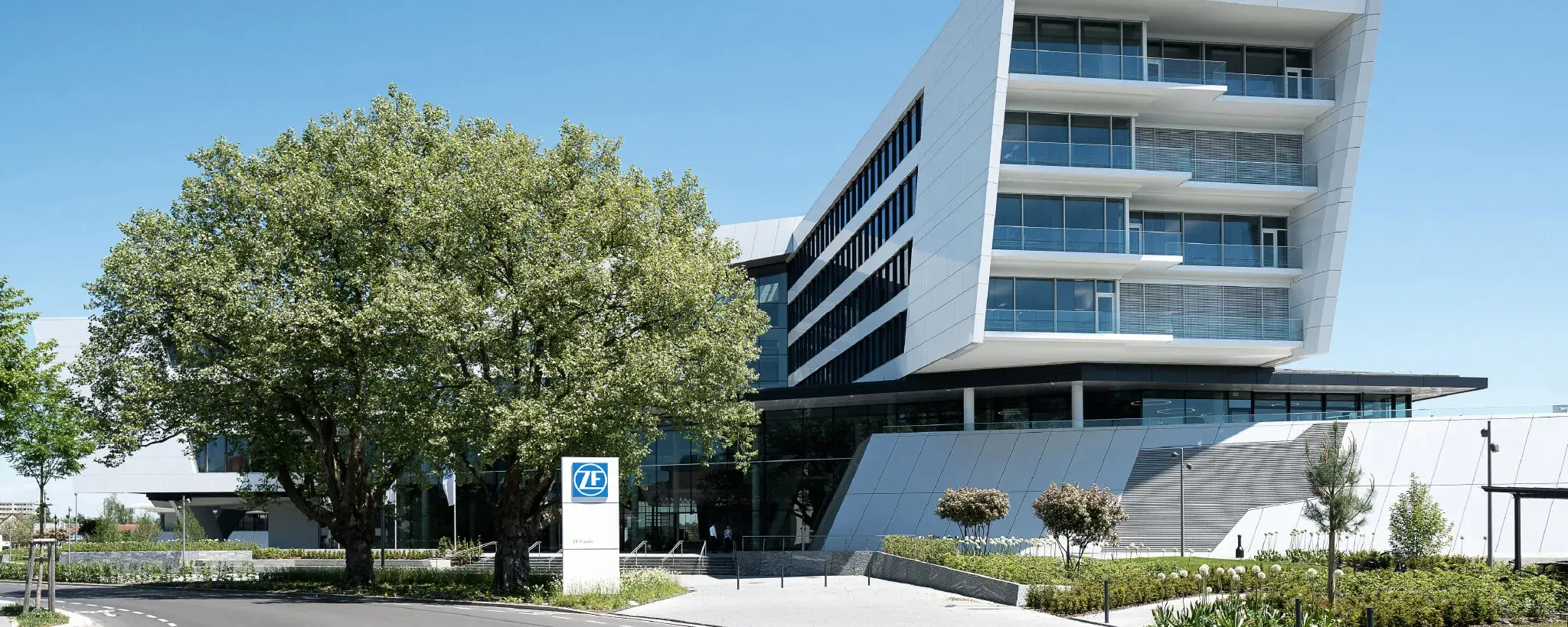 ZF_IMG_ZF-Forum-Company-Stage-2_1-Redux