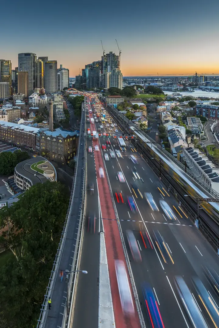 Produkte für Pkw. Produkte für Nutzfahrzeuge. Produkte für die Industrietechnik.