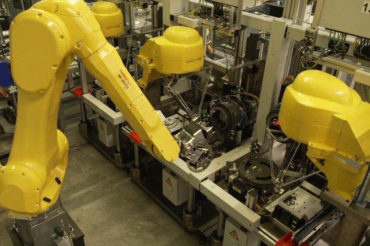 Antriebsstrang Pkw - Montageanlage Stahllamelle