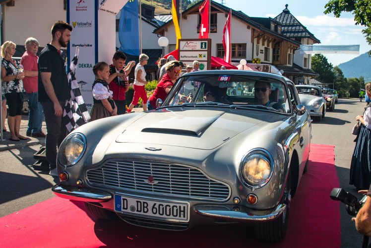 Seeing a DB5 or DB6 in motion is very rare even on rallies.