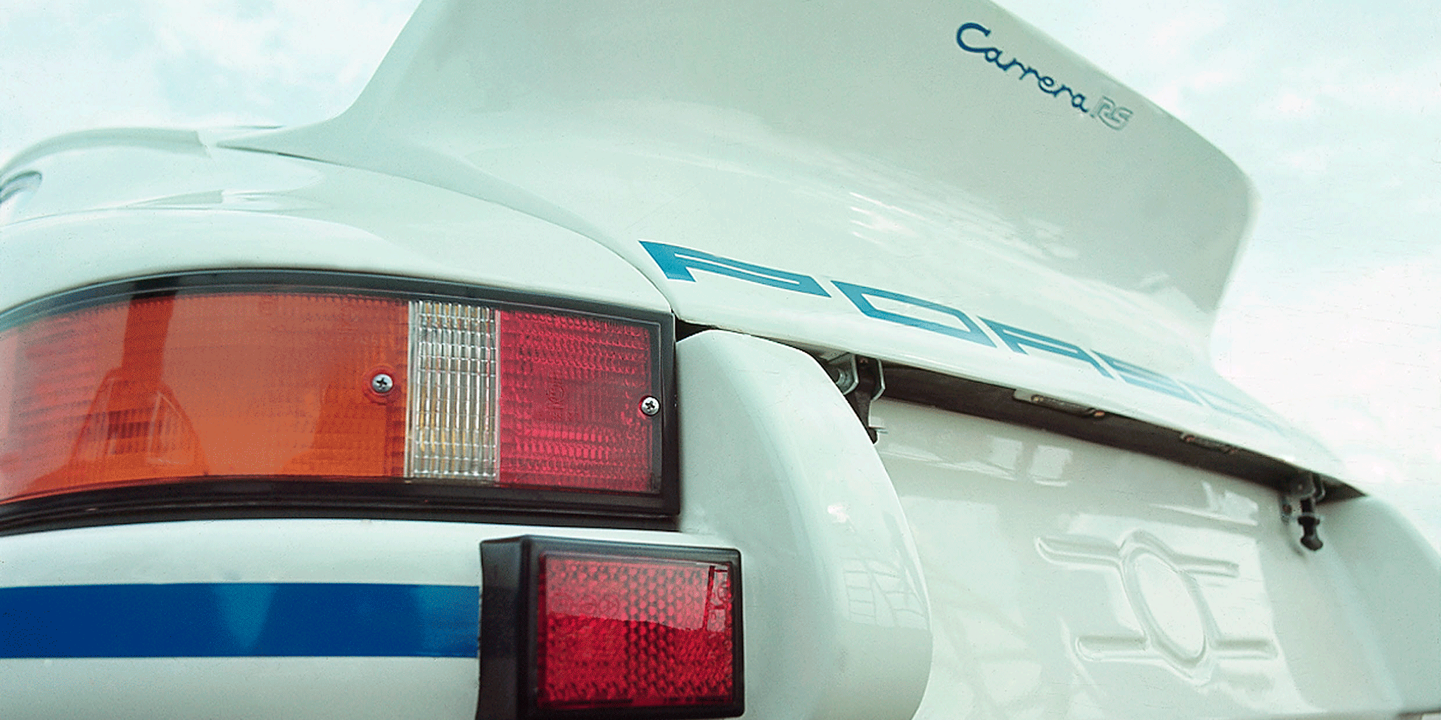 Der Heckspoiler des RS ist sein Markenzeichen 