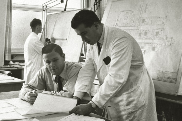 Fachkräfte in der Konstruktion.