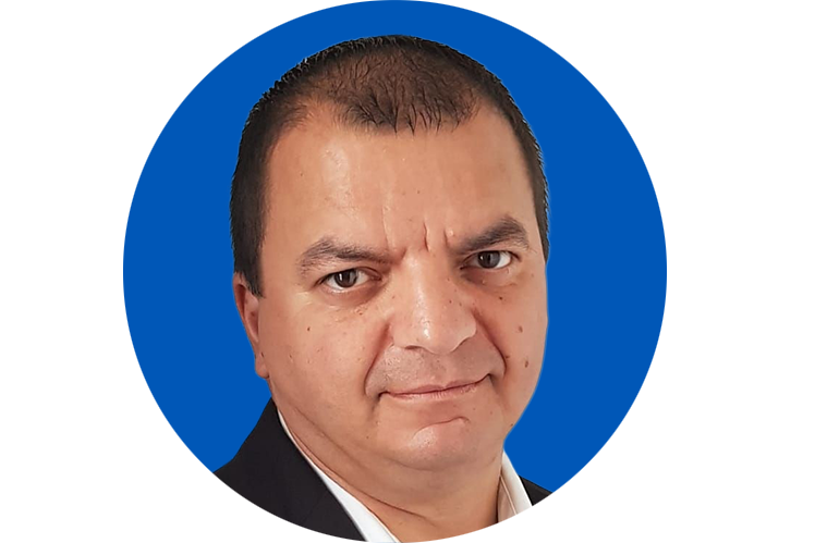 Headshot of Laurent Piris
