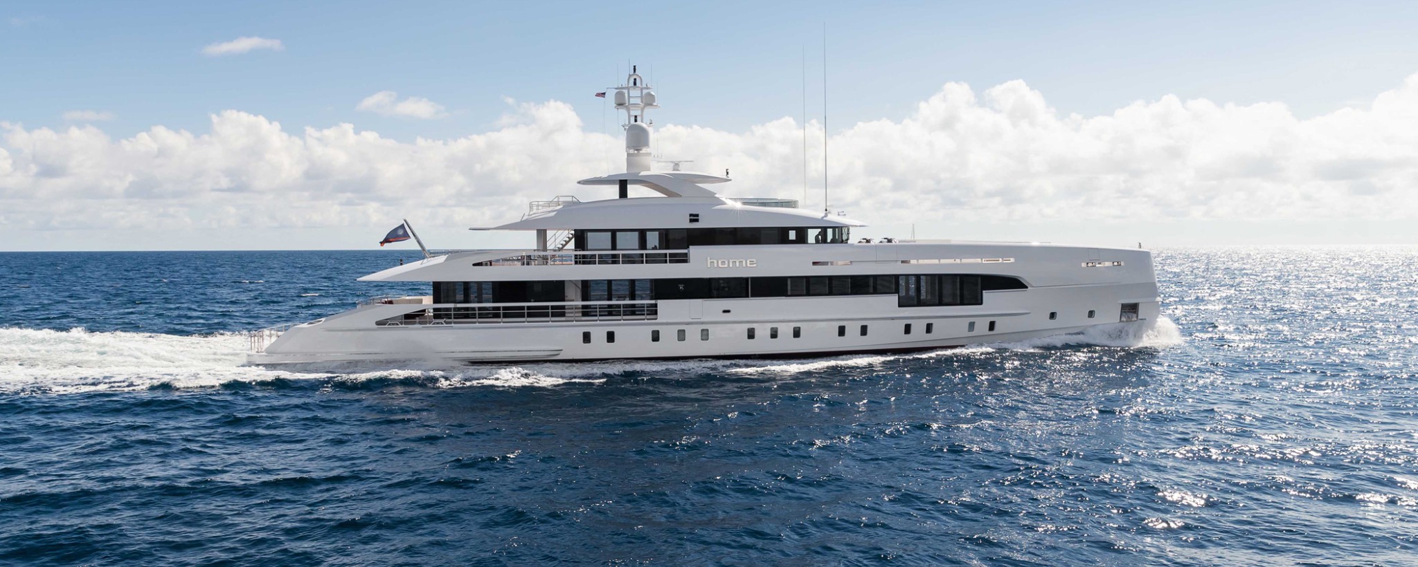 Heesen Hybridyacht