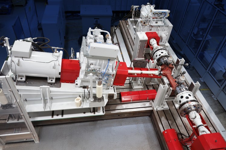 F&E-Achsenprüfstand für die Prüfung von Achsen und Antriebssträngen im Off-Highway-Bereich